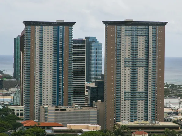 801 South St APT 221, Honolulu, HI 96813