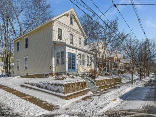 29 Church St, High Bridge Boro, NJ 08829