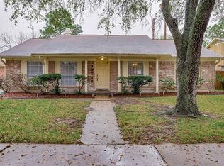 12718 W Club Ln, Houston, TX 77099