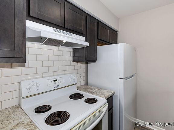 4th image of 2928 Vineland Ave SE #2928