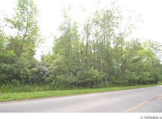 1148 Whitney Rd, Ontario, NY 14519