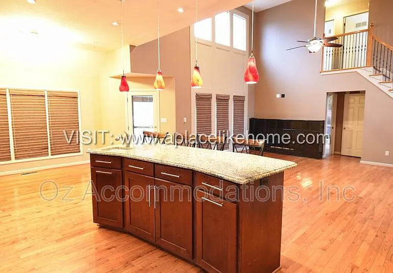 1140 SW Huntington Dr — Photo 12