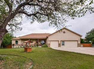 5683 Verbena St, San Antonio, TX 78240