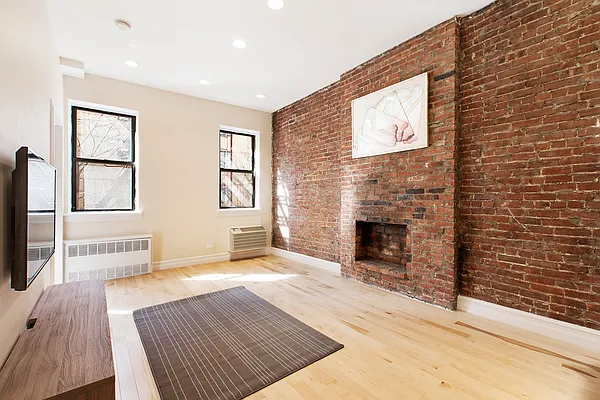 Rented by Douglas Elliman | media 12