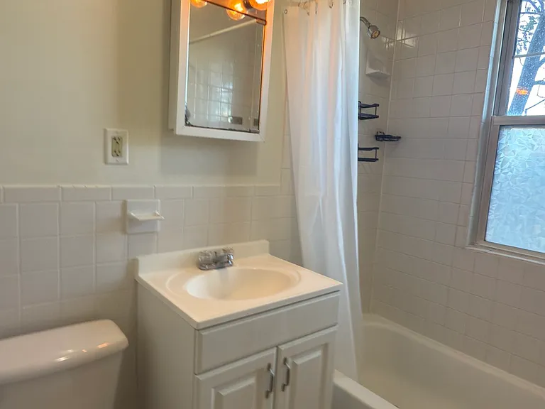 155 Summer St #11R — Photo 12