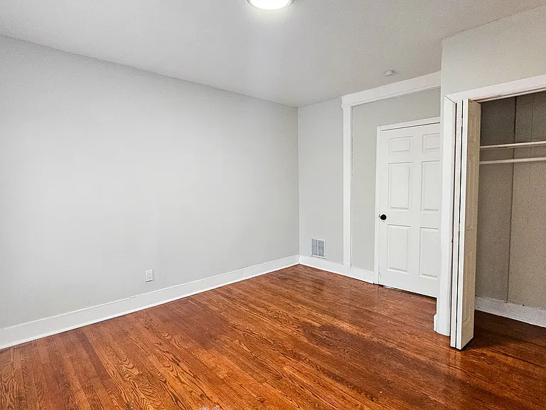 370 Shelton Ave #2B — Photo 4