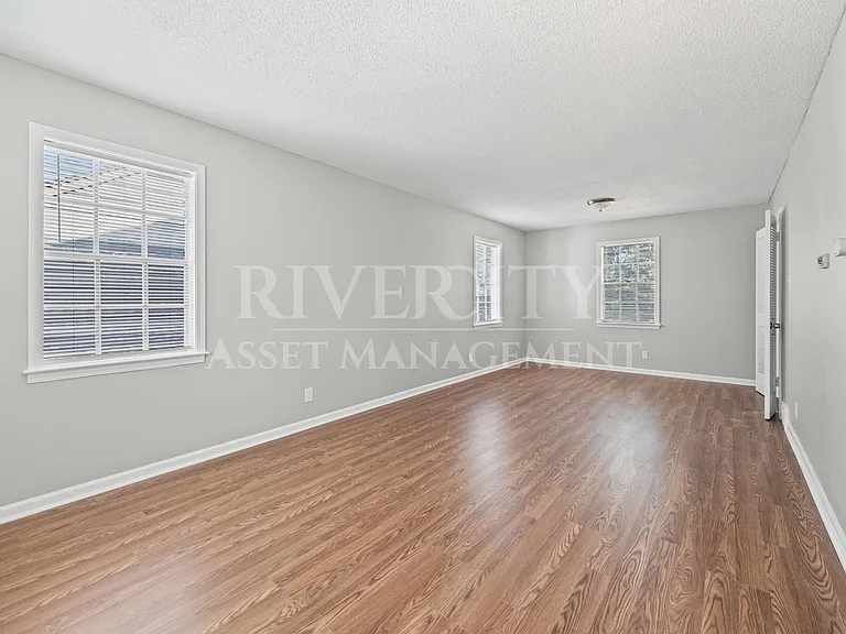 3108 Wickham Dr — Photo 19