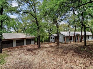 11 Deer Park Dr, Pottsboro, TX 75076