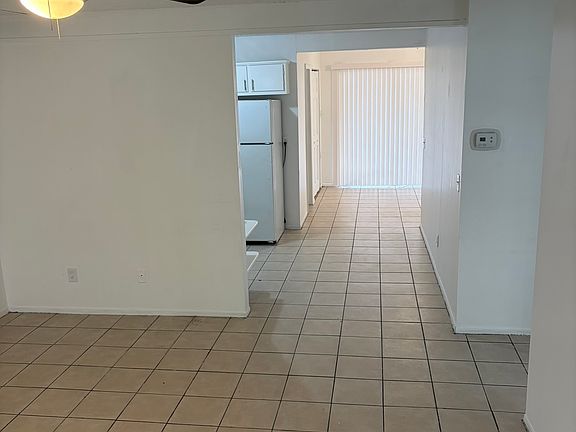 3rd image of 64 SE Norfolk Blvd