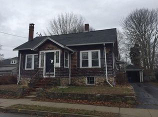 58 Hedge St, Fairhaven, MA 02719