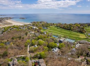 4 Graystone Rd, Gloucester, MA 01930