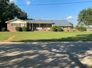 406 George St, Hemingway, SC 29554