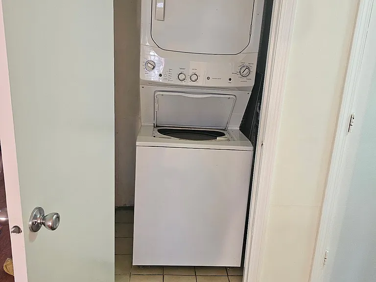 102 White Cedar Blvd #102 — Photo 6