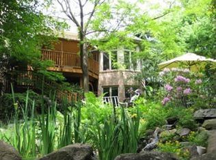 1830 Westridge Dr, Rochester Hills, MI 48306