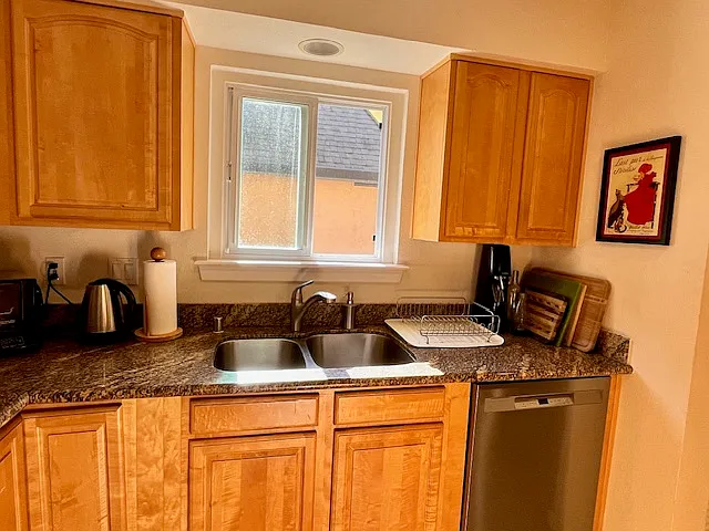 206 Foss Creek Cir #D — Photo 12