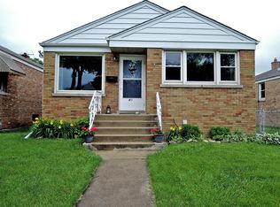 4005 Monroe St, Bellwood, IL 60104