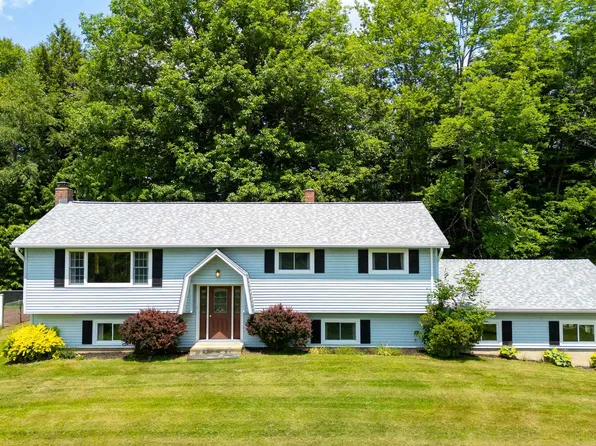 863 Perry Hill Road, Waterbury, VT 05676