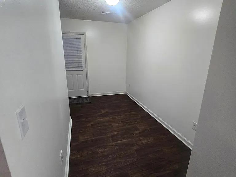 708 3rd Ave — Photo 6