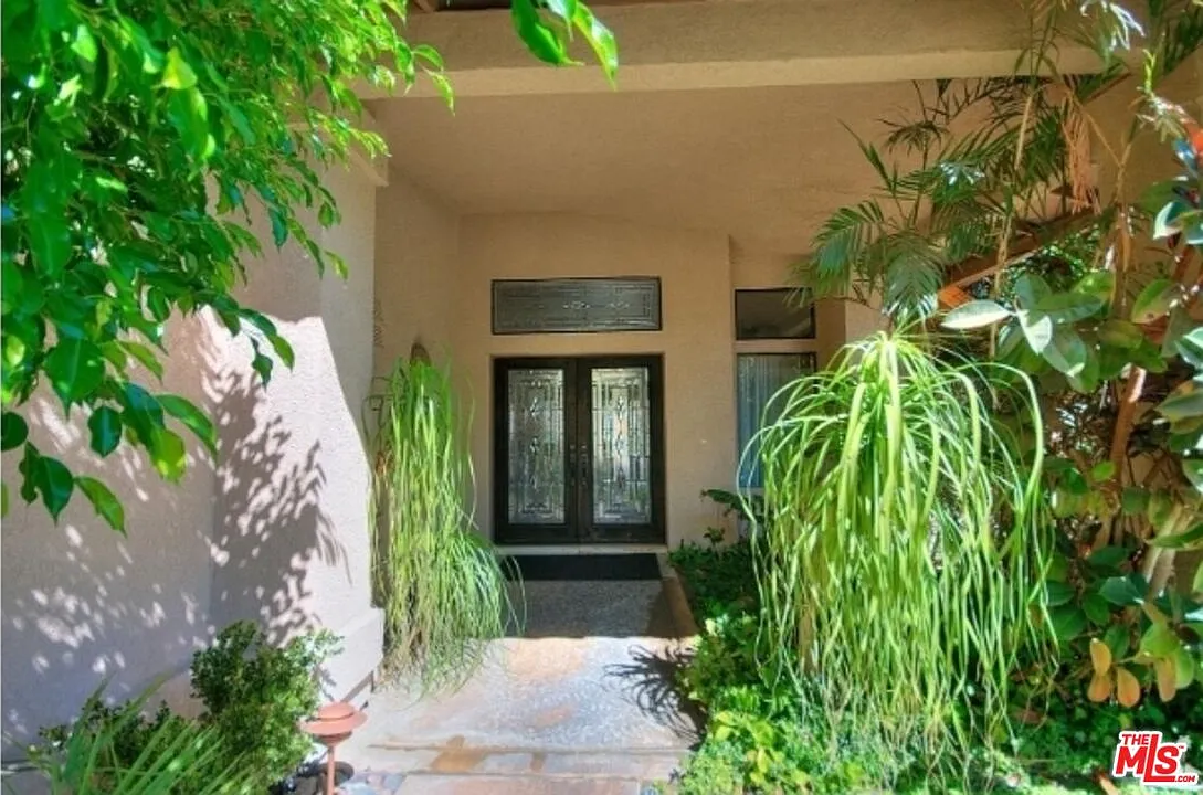 4 bed, 3.5 bath, $7,800 — Photo 3