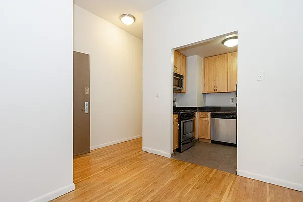 Rented by B & L Management | media 14