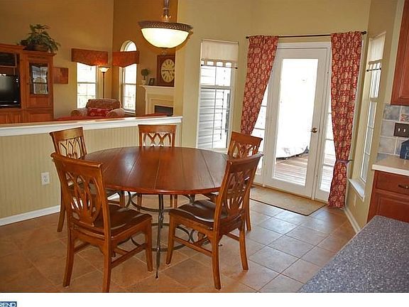 Breakfast Room