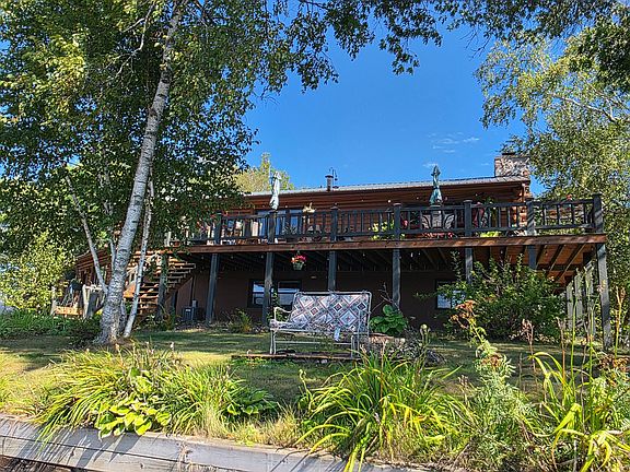 3rd image of 9840 Hall Dr