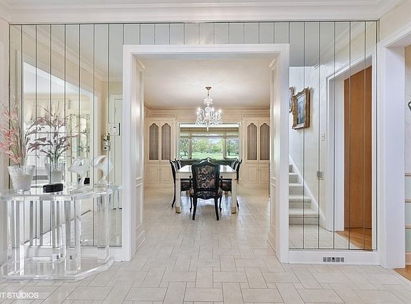 2nd image of 8524 Keeler Ave