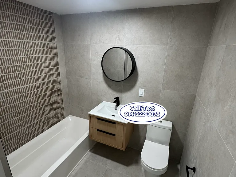 122 Downing St #3R — Photo 2