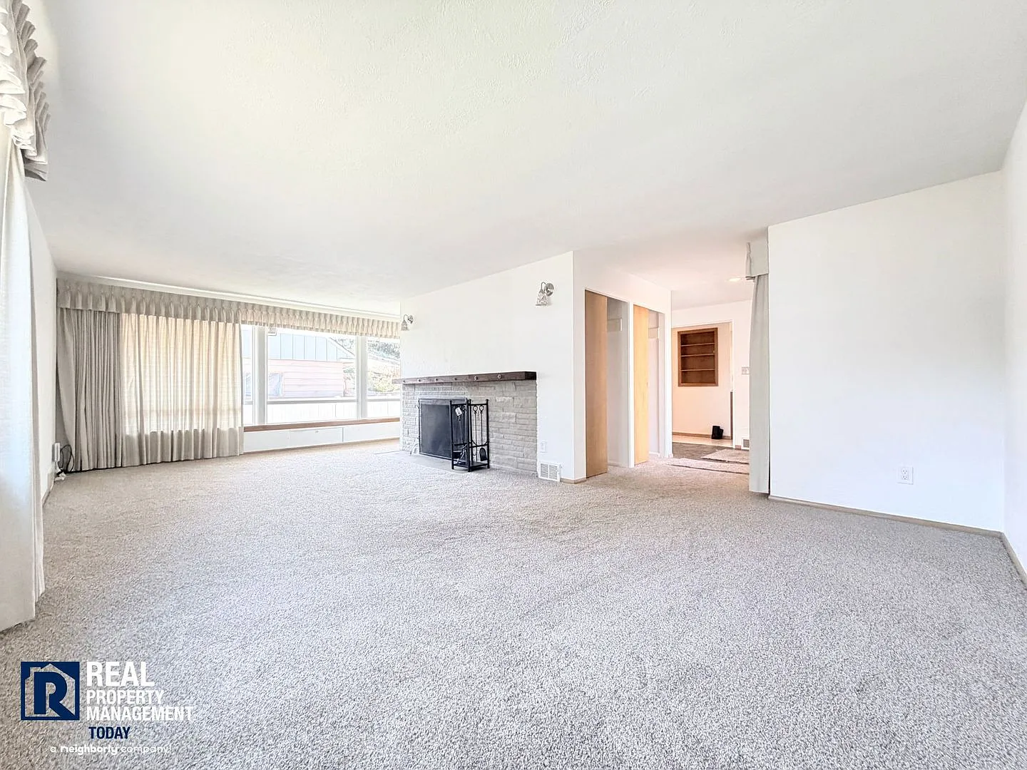 Spacious Puyallup Home with Suite-Style Basement, Tiki Bar & Garden Retreat! — Photo 3