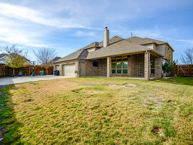 13083 Montfair Blvd — Photo 21