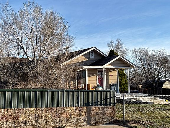 3rd image of 1713 E 13th St