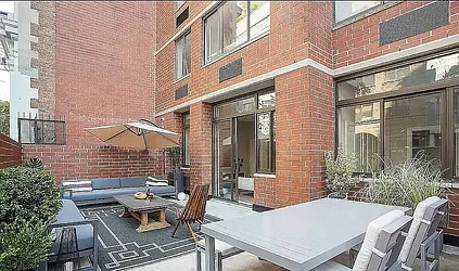 250 West 19th Street, #A1