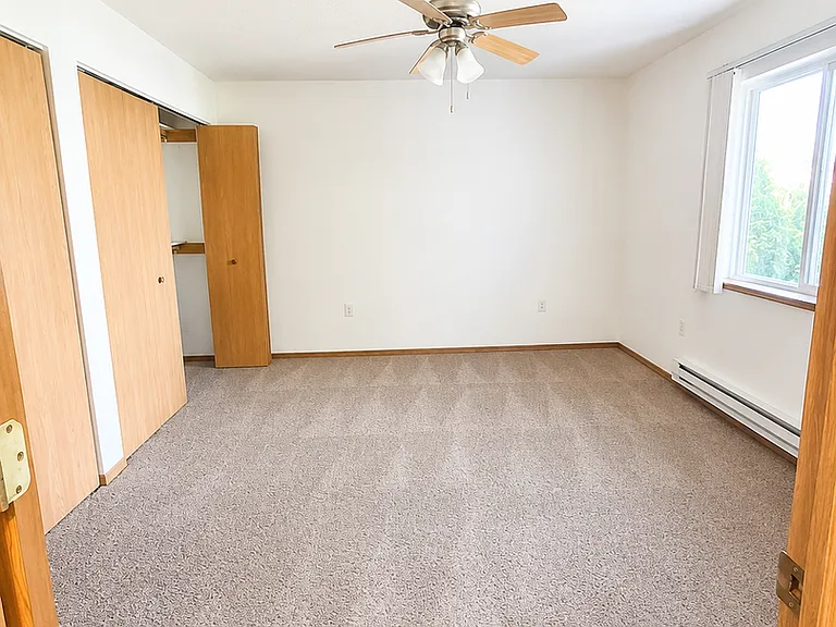 Murdock Apartments — Photo 21