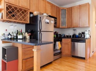 215 Maujer St #3F, Brooklyn, NY 11206