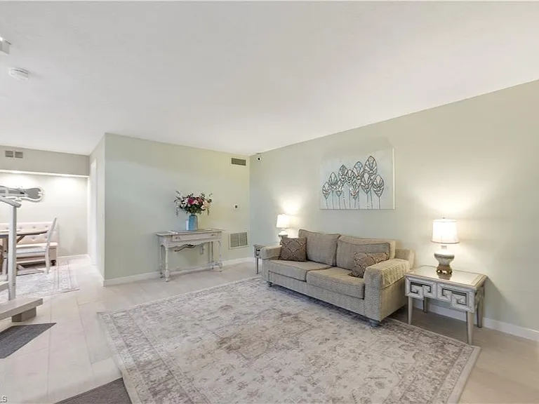 16001 Amberwood Lake Ct #1 — Photo 7