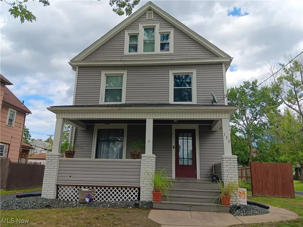 137 Washington Ave, Niles, OH 44446
