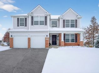 2535 Bauer Rd, North Aurora, IL 60542