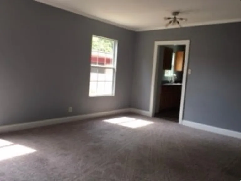 5605 Tura Ln — Photo 5