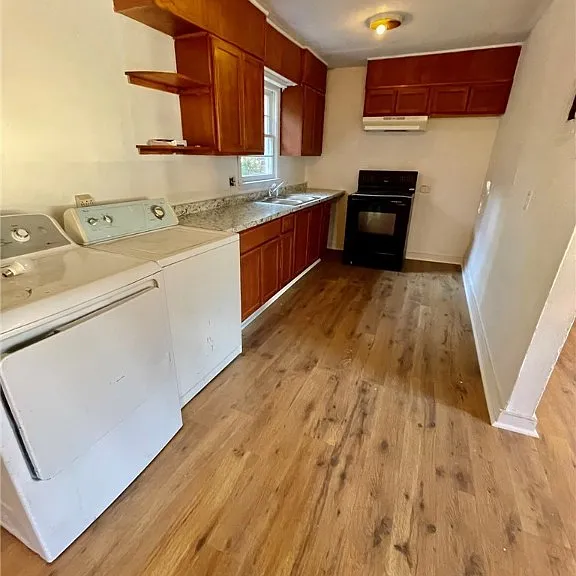 502 Spring Ave — Photo 9