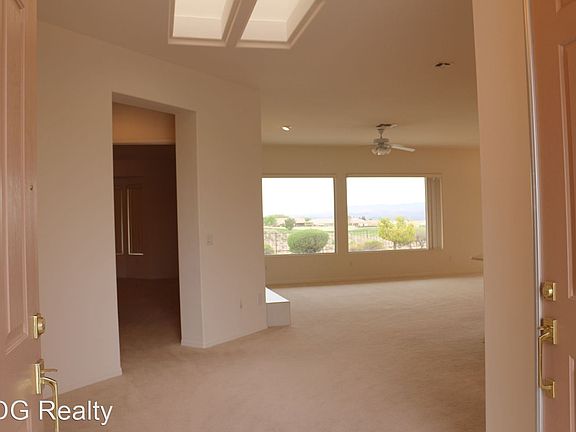 3rd image of 2608 Bakersfield Court 12 #710-191-00