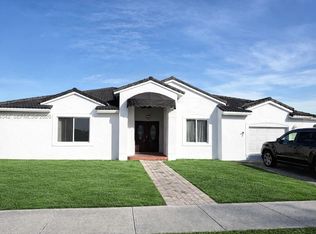 18121 SW 152nd Ct, Miami, FL 33187