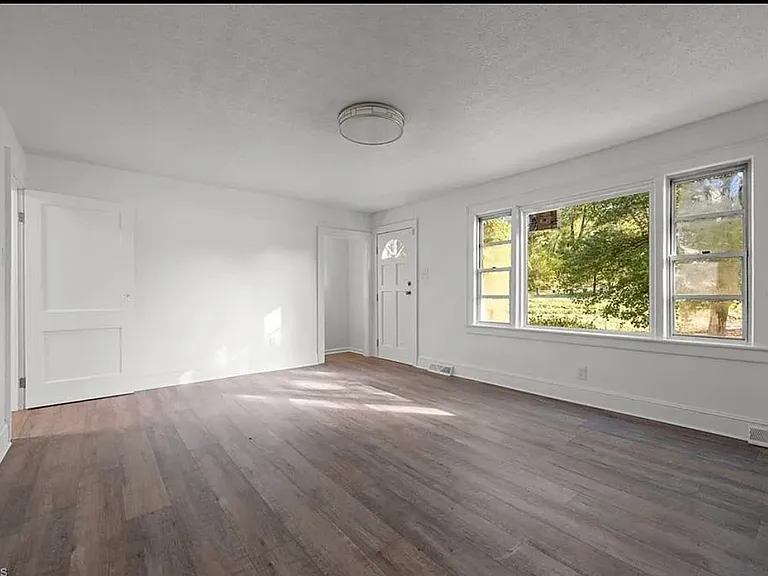2462 Harrington Hwy — Photo 12
