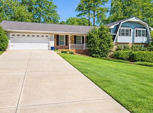 2452 Stonington Rd, Dunwoody, GA 30338