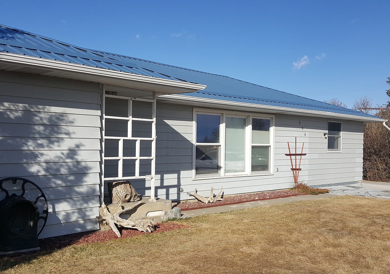 206 Central Ave W, Brady, MT 59416 Zillow