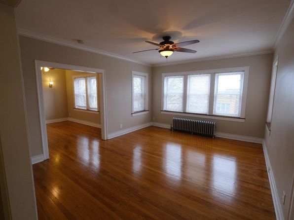 1402 W 81st St APT 3