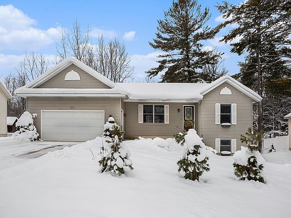 2nd image of 5255 Green Pine Ct SE
