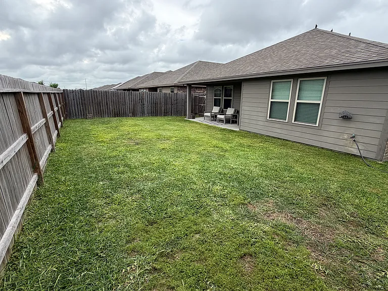 7333 Tristan Dr — Photo 27
