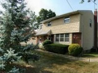 64 Half Hollow Rd, Deer Park, NY 11729