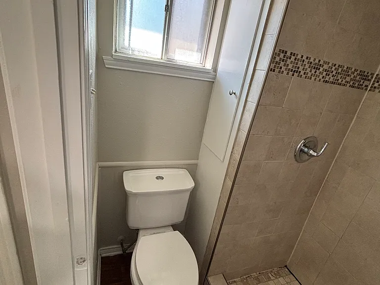 3210 Konet St — Photo 24