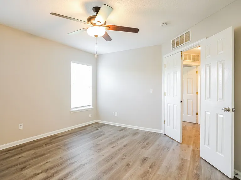 6220 Morse Oaks Cir — Photo 12